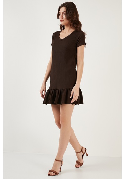 Lela Regular Fit Fırfırlı V Yaka Bürümcük Mini Bayan Elbise 5865071 Kahve