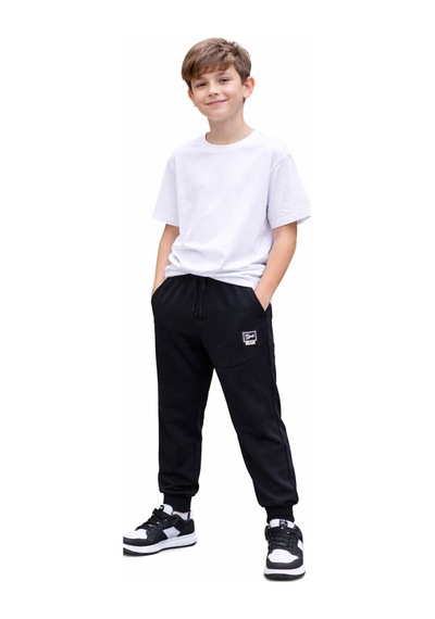 İrem Çocuk Giyim Erkek Çocuk /kız Çocuk Boo Armalı Beli Bilekleri Lastikli İp Bağlamalı Cepli Siyah Renk Eşofman Altı Siyah İrem Çocuk Giyim Erkek Çocuk /kız Çocuk Boo Armalı Beli Bilekleri Lastikli İp Bağlamalı Cepli Siyah Renk Eşofman Altı Siyah