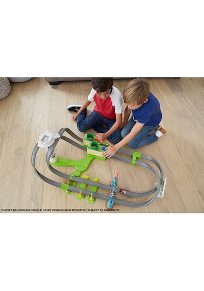 Hot Wheels Mario Kart Çılgın Parkuru Yarış Seti Ghk15