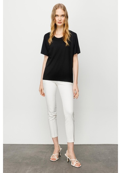Kadın Sıfır Yaka Basic Penye T-shirt Siyah SIYAH