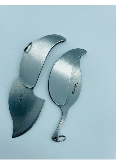Stainless Kamp Metal Yaprak Modeli Küçükboy -9cm Gümüş