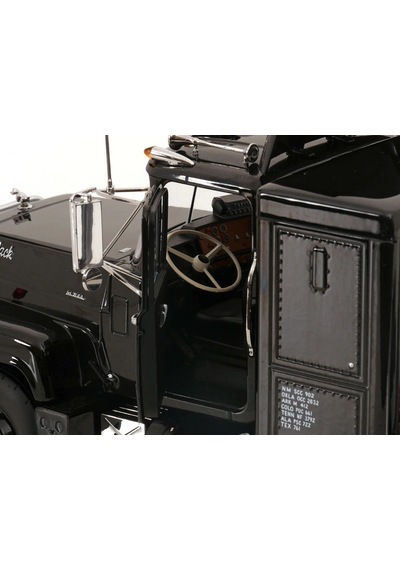 1/18 Mack Rl 700l Truck Year 1974 Schwarz 1:18 Road Kings