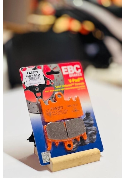 Ducatı 821 Mnstr Dark Ön 15-20 Ebc Fa630v Yarı Sinter Fren Balatası Dayanıklı & Uzun Ömürlü