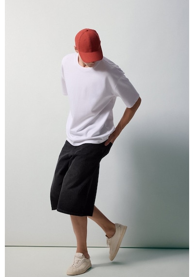 Defacto Super Baggy Fıt Siyah Bermuda Şort I3977ax26hsnm40 Siyah-nm40 Defacto Super Baggy Fıt Siyah Bermuda Şort I3977ax26hsnm40 Siyah-nm40