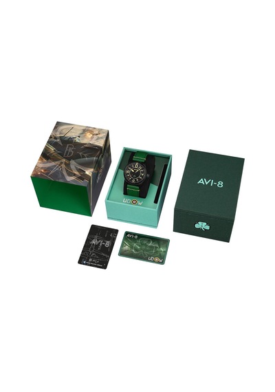 Avı-8 Av-4154-01 Erkek Kol Saati Siyah