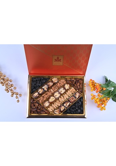 Tadım Dünyası Karışık Hediyelik Kuruyemiş 900 Gr 011