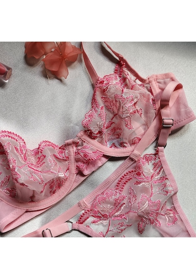 Kadın Bralet Dantel İç Çamaşırı 2 Li Set Kırmızı Ve Pembe Özel Kampanya Paketi