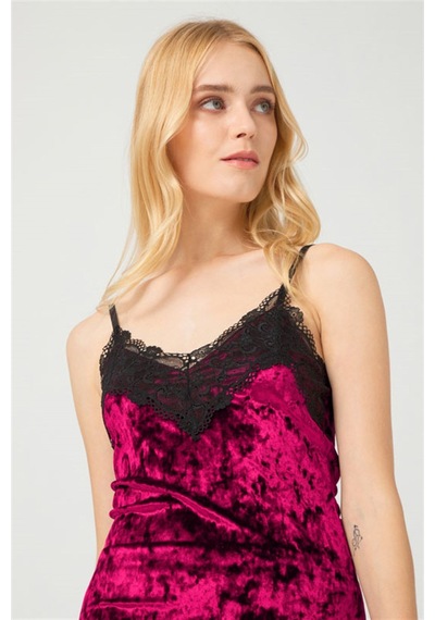 Cottonhill Vişne Dantel Detaylı Kadife Kadın Pijama Takımı VISNE