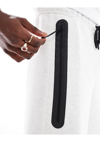 Nike Sportswear Tech Fleece Shorts Günlük Pamuklu Spor Şort Beyaz Melanj Beyaz - Gri