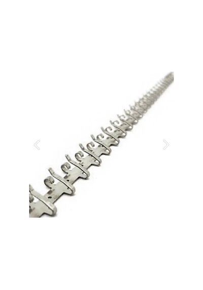 Metal Malzeme Gümüş Renk Bir Metre 92 Kancalı Tesbih&takı Sergileme Askısı