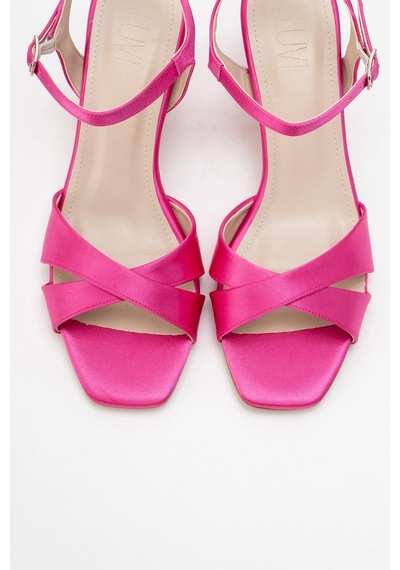 Luvishoes Luvi Shoes Melin Fuşya Saten Çapraz Bantlı Kadın Topuklu Ayakkabı Fuşya Saten