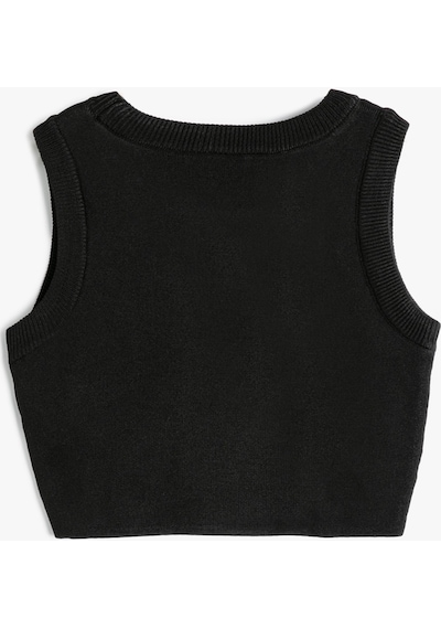 Koton Kolsuz Crop Kazak Halter Yaka Dar Kalıp Asimetrik Kesim Siyah 4skg90001at 4SKG90001AT999 Siyah