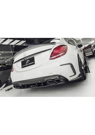 Mercedes C Serisi W205 C63 Arka Tampon 2015-2020 Arası Difüzörsüz Model