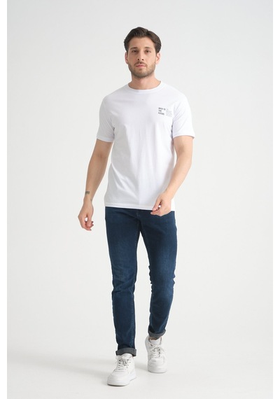Shooter Sportwear Shooter Erkek Pamuklu T-shirt Premium Kalite Minimal Tasarım Regular Kalıp Beyaz Shooter Sportwear Shooter Erkek Pamuklu T-shirt Premium Kalite Minimal Tasarım Regular Kalıp Beyaz