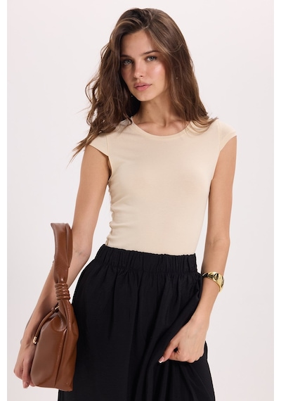 Tudors Kadın Slim Fit Dar Kesim Pamuklu Likralı Bisiklet Yaka Ay Kol Sarı Tişört-51122