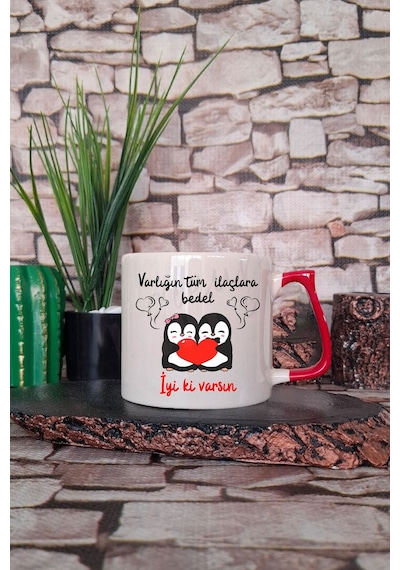 İyi Ki Varsın-penguen Baskılı Eş, Sevgili, Arkadaşa Hediyelik Renkli Kulplu Fincan-kupa Bardak Kırmızı