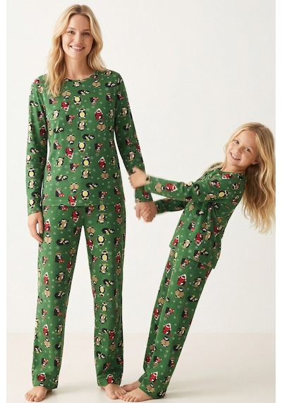 Siyah İnci %100 Pamuklu Puanlı Şeker Baston Desenli Yılbaşı Temalı Örme Pijama Takım Yeşil Penguen Siyah İnci %100 Pamuklu Puanlı Şeker Baston Desenli Yılbaşı Temalı Örme Pijama Takım Yeşil Penguen