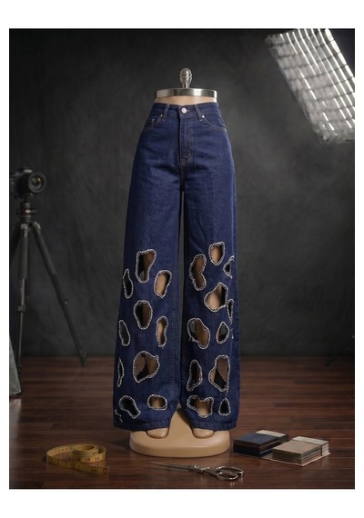 Orvelia Kristal Çerçeveli Pencere Detaylı Geniş Paça Denim Pantolon Eclipse Lacivert