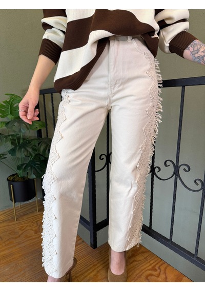 Ali Butik Krem Güpür Detaylı Jean