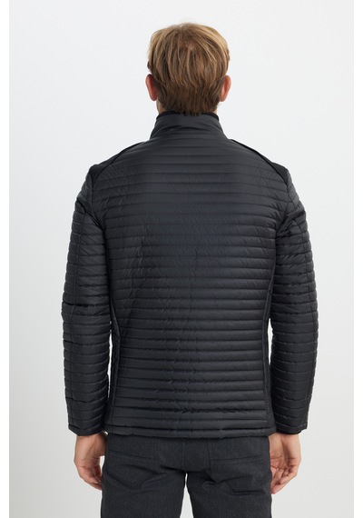 AC&Co / Altınyıldız Classics Erkek Sıyah Standart Fit Normal Kesim Kapitone Desenli Dik Yaka Fermuarlı Yan Cep Şişme Mont Siyah AC&Co / Altınyıldız Classics Erkek Sıyah Standart Fit Normal Kesim Kapitone Desenli Dik Yaka Fermuarlı Yan Cep Şişme Mont Siyah