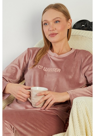 Fullamoda I Love Winter Kabartma Baskılı Kadife Pijama Takımı Gül