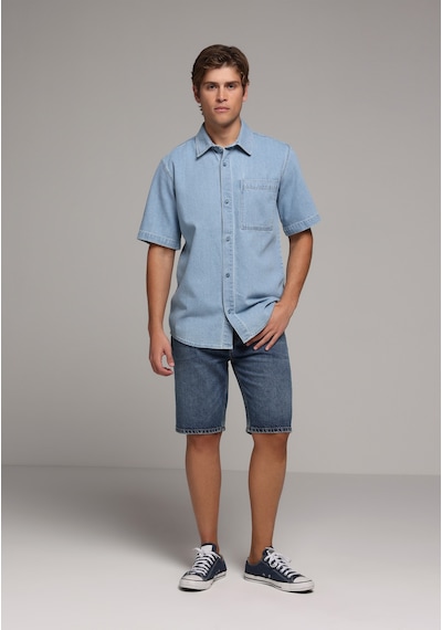 Colin's Colins Regular Fit Klasik Yaka Düz Erkek Light İndigo Denim Kısa Kol Gömlek Cl1081129 Q1.v1 Dn45009 Mavi Colin's Colins Regular Fit Klasik Yaka Düz Erkek Light İndigo Denim Kısa Kol Gömlek Cl1081129 Q1.v1 Dn45009 Mavi