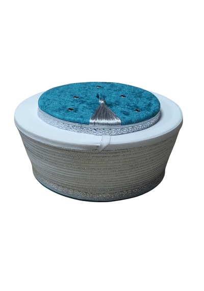 Fabrikam06 Turkuaz İmam Sarığı ,imam Sarığı , Simli Sarık, Sarık , Fes, Cübbe , Takke,s069 54 Cm Beyaz - Turkuaz Fabrikam06 Turkuaz İmam Sarığı ,imam Sarığı , Simli Sarık, Sarık , Fes, Cübbe , Takke,s069 54 Cm Beyaz - Turkuaz