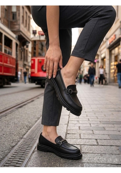 Fort Ventes 35838 Siyah Cilt Toka Detaylı Rahat Loafer Kadın Ayakkabı