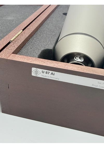 Neumann U 87 Ai Studio Set / Stüdyo Kayıt Mikrofonu