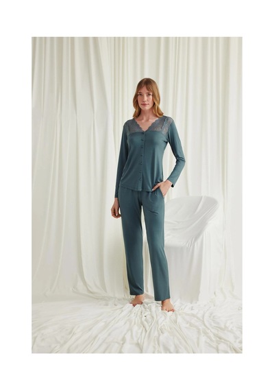 Aria's Closet Arias Closet Yakası Omzu Ve Paçası Dantelli Boydan Düğmeli Pijama Takımı Yeşil