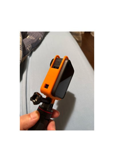 Insta360 Ace Pro 1/2 Dikey Çekim Aparatı Turuncu