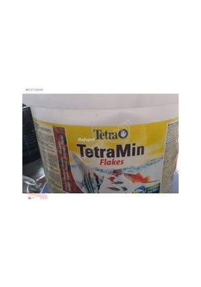 Tetramin Pul Balık Yemi 50g Canlı Doğuranlar Karışık Beslenen Tür
