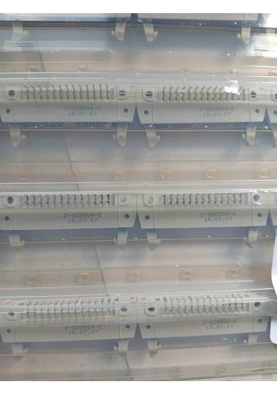2-828-584-6 Tyco Soket 5 Adet