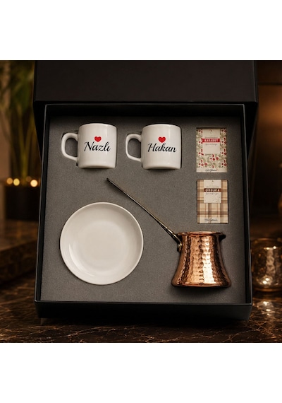 Bk Gift Kutulu Kişiye Özel İsimli 2'li Fincan & Bakır Cezve Ve Karadut - Çikolata Aromalı Kahve Seti