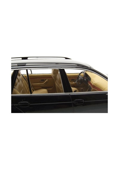 Trıple T9 1/18 Bmw 5 Series E39 Touring Black Metallic