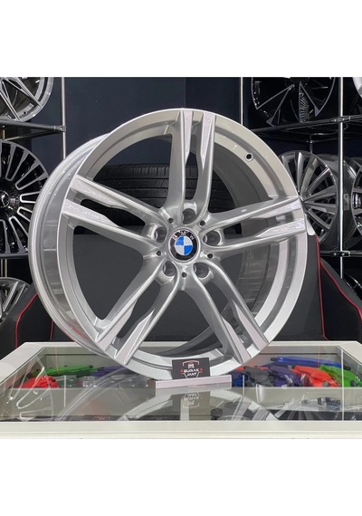 Rc 201 Silver Ön Arka 8x18 5x120 Et 30 72,6 5 Kasa 4 Adet