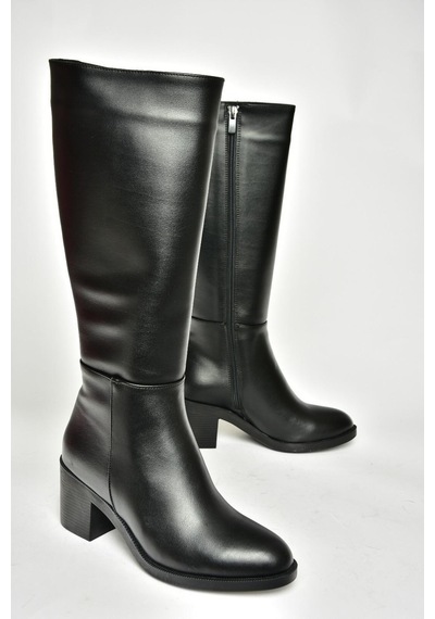 Fox Shoes T820076009 Siyah Kalın Topuklu Kadın Çizme Siyah
