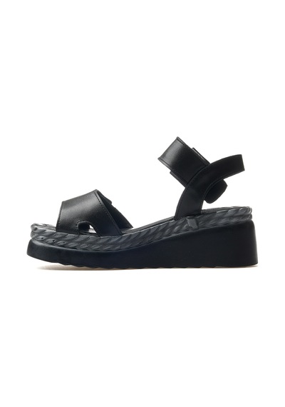 Venüs Kadın Hakiki Deri Dolgu Topuklu Günlük Sandalet 25y 2512303y Z Siyah/platin Siyah/platin Siyah - Platin Venüs Kadın Hakiki Deri Dolgu Topuklu Günlük Sandalet 25y 2512303y Z Siyah/platin Siyah/platin Siyah - Platin