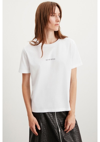 Grimelange Glenda Kadın Nakış Işlemeli Regular Fit %100 Organik Pamuklu Örme Bisiket Yakalı Beyaz T-shirt