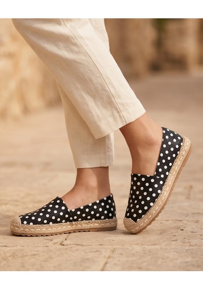 Futsishoes Lucıa Siyah Puantiyeli Hakiki Deri Dikiş Detaylı Kadın Espadril