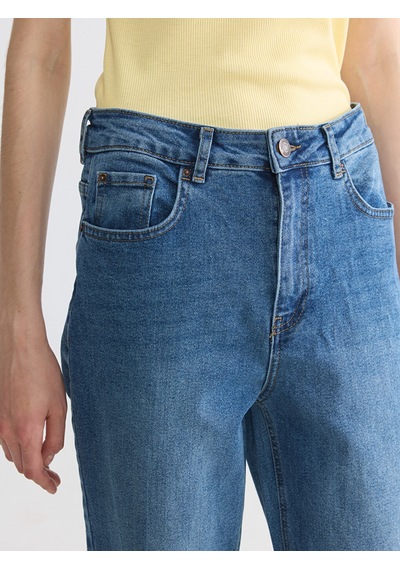 LC Waikiki Lc Waıkıkı İndigo Mom Fit Kadın Jean Pantolon