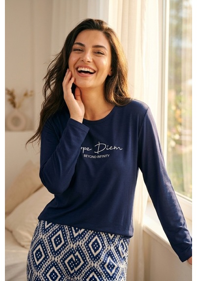 Aura Collections Kadın Desenli Bambu Viskon Uzun Kollu Soft Örme Mevsimlik Pijama Takımı Lacivert