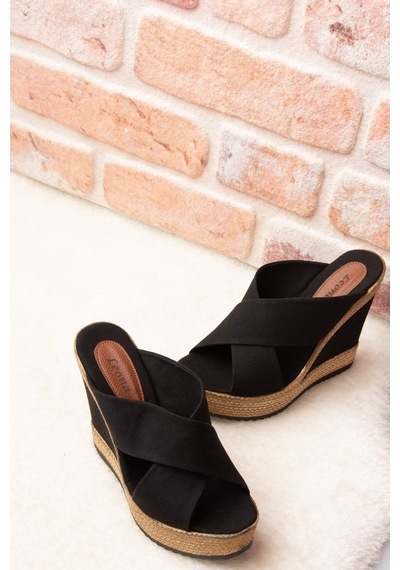 Fox Shoes Siyah Kadın Terlik F674072005