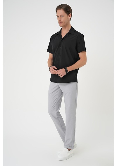 Efor Slim Fit Apaş Yaka Kısa Kol Esnek Casual Siyah Gömlek G 1589 Siyah
