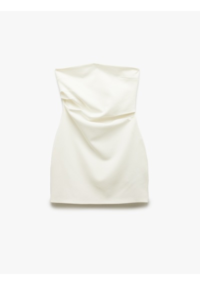 Koton Scuba Krep Kumaş Drape Detaylı Mini Straplez Elbise Beyaz 5sak80037ek Beyaz