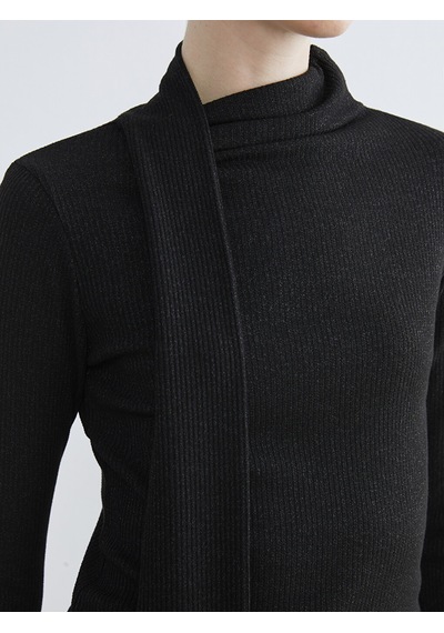 Lcwaıkıkı Classic Siyah Şal Detaylı Dik Yaka Kadın Body