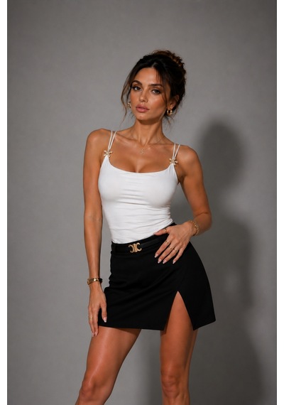 Wild Bee Kadın Beyaz Aksesuar Detaylı İp Askılı Slim Fit Bluz