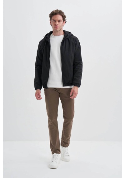 Cazador Basic Regular Fit Siyah Erkek Mont 10200