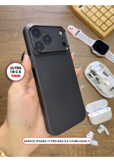 Apple iPhone 17 Pro Max Uyumlu Süper İnce Mat Ultra Thin Silikon Kılıf Siyah
