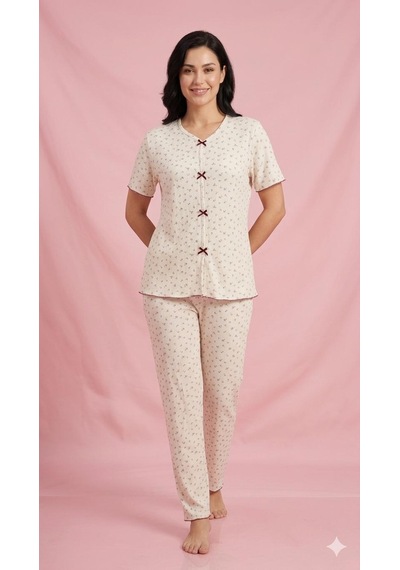 Sleeproom Yazlık Ekru Mürdüm Çiçek Desenli Kısa Kol Penye %100 Pamuk Pijama Takım Ekru Mürdüm Çıtır Çiçek
